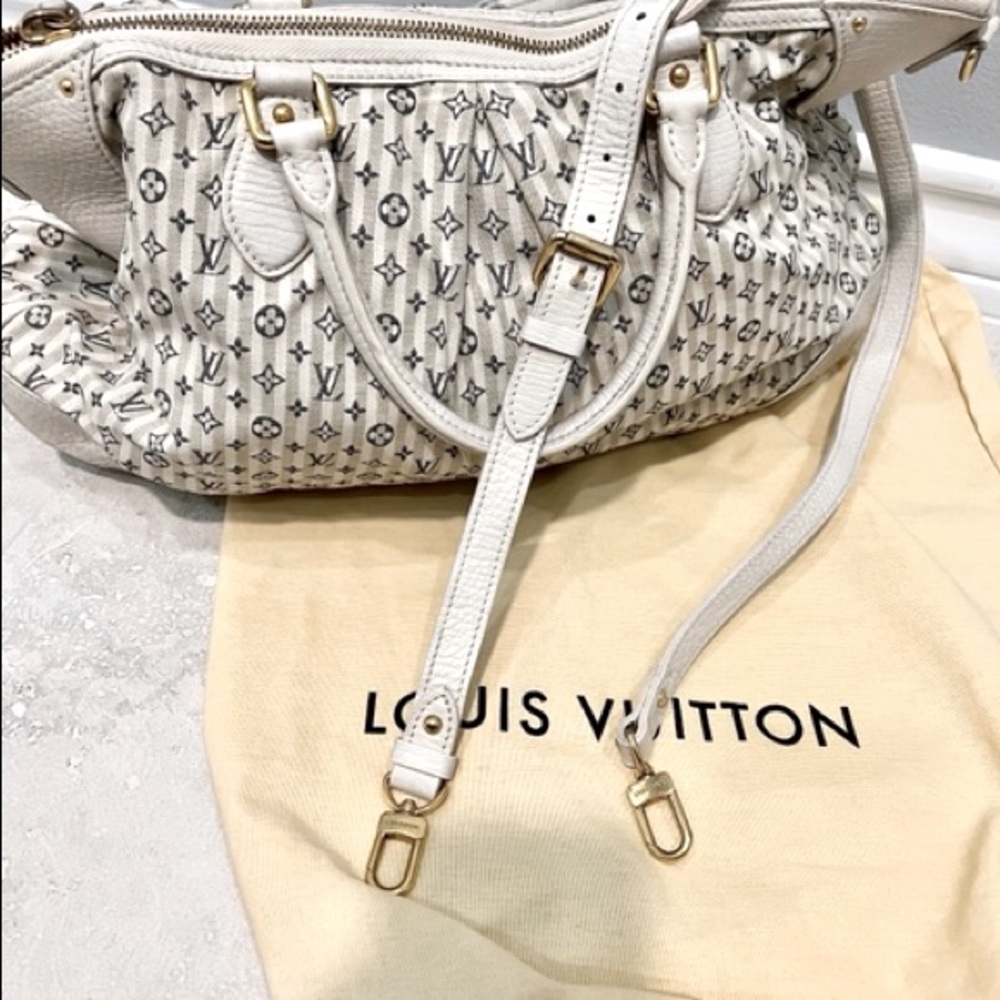 Authentic Louis Vuitton Marian GM in Blue Monogram Mini Lin Croisette.